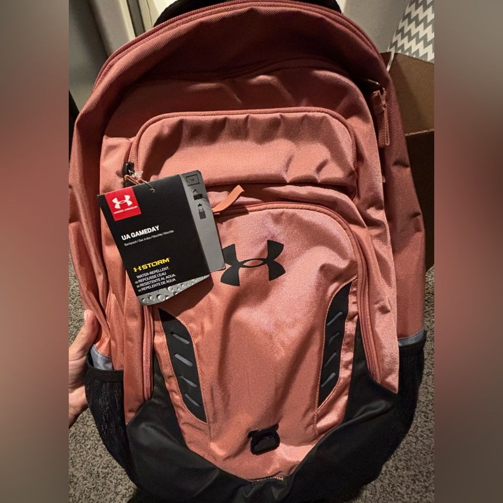 NWT Dusty Rose Under Armour back pack